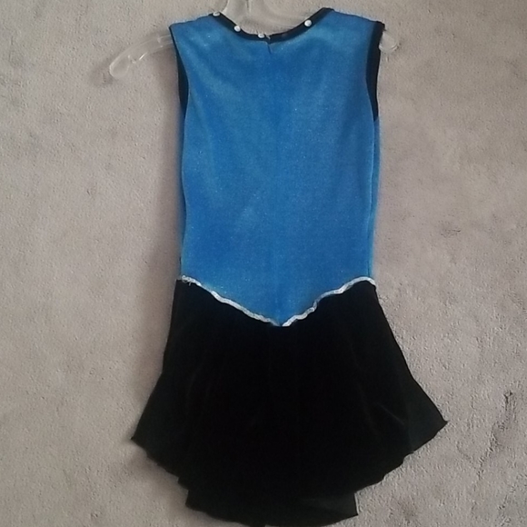 figure skating dress - Picture 2 of 2